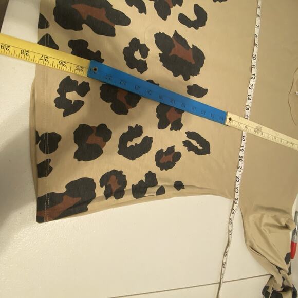 Now N Forever Woman 1X Beige Leopard Print Long Sleeves Blouse Top Soft Comfort - Picture 2 of 7